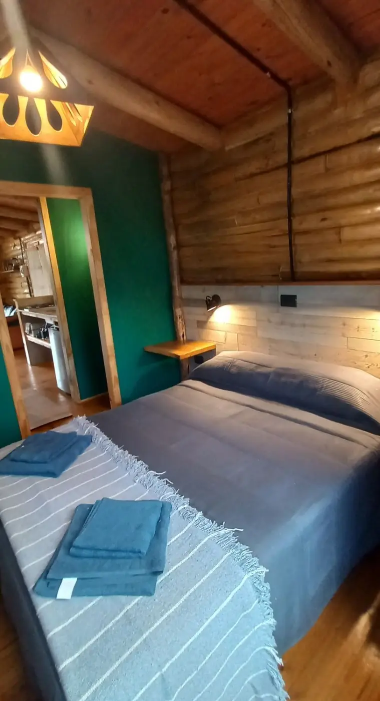 Dormitorio de la cabaña para dos o tres personas